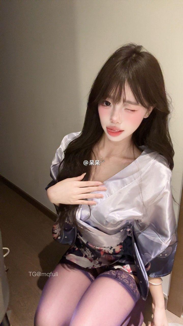 图片[1]-抖音 BT富儿 微密圈 019期 【3P2V】最新至：2025.4.21-微私密圈-全网最全抖音网红铁粉写真空间