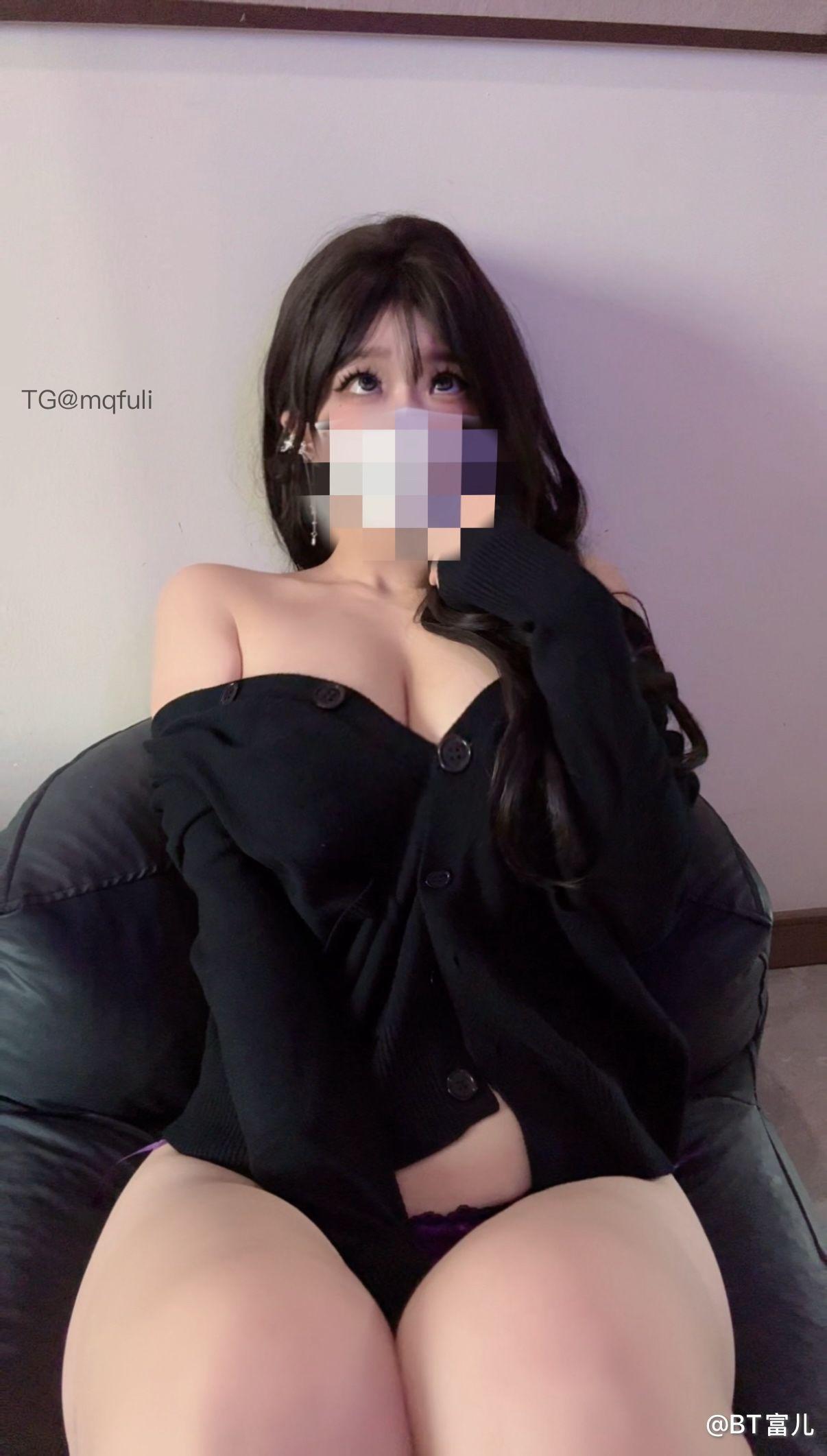 图片[1]-抖音 BT富儿 微密圈 019期 【3P2V】最新至：2025.4.21-微私密圈-全网最全抖音网红铁粉写真空间