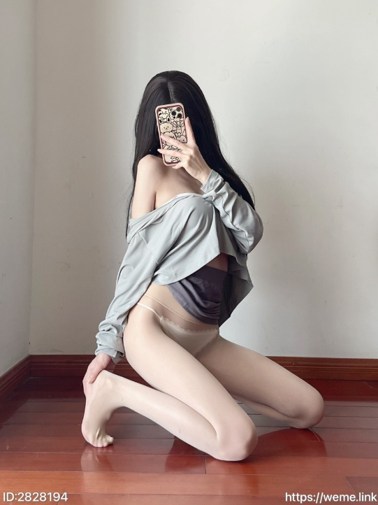 图片[1]-抖音 BT富儿 微密圈 019期 【3P2V】最新至：2025.4.21-微私密圈-全网最全抖音网红铁粉写真空间