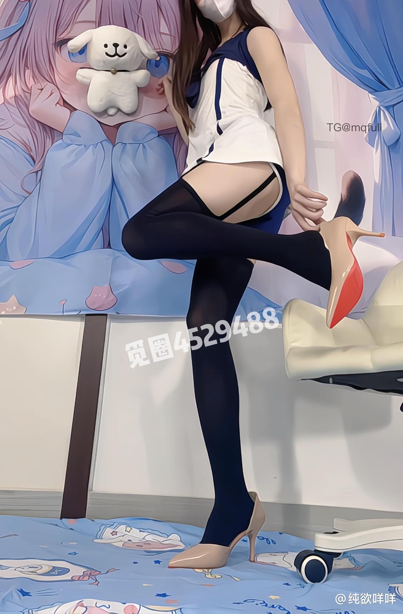 图片[1]-抖音 BT富儿 微密圈 019期 【3P2V】最新至：2025.4.21-微私密圈-全网最全抖音网红铁粉写真空间